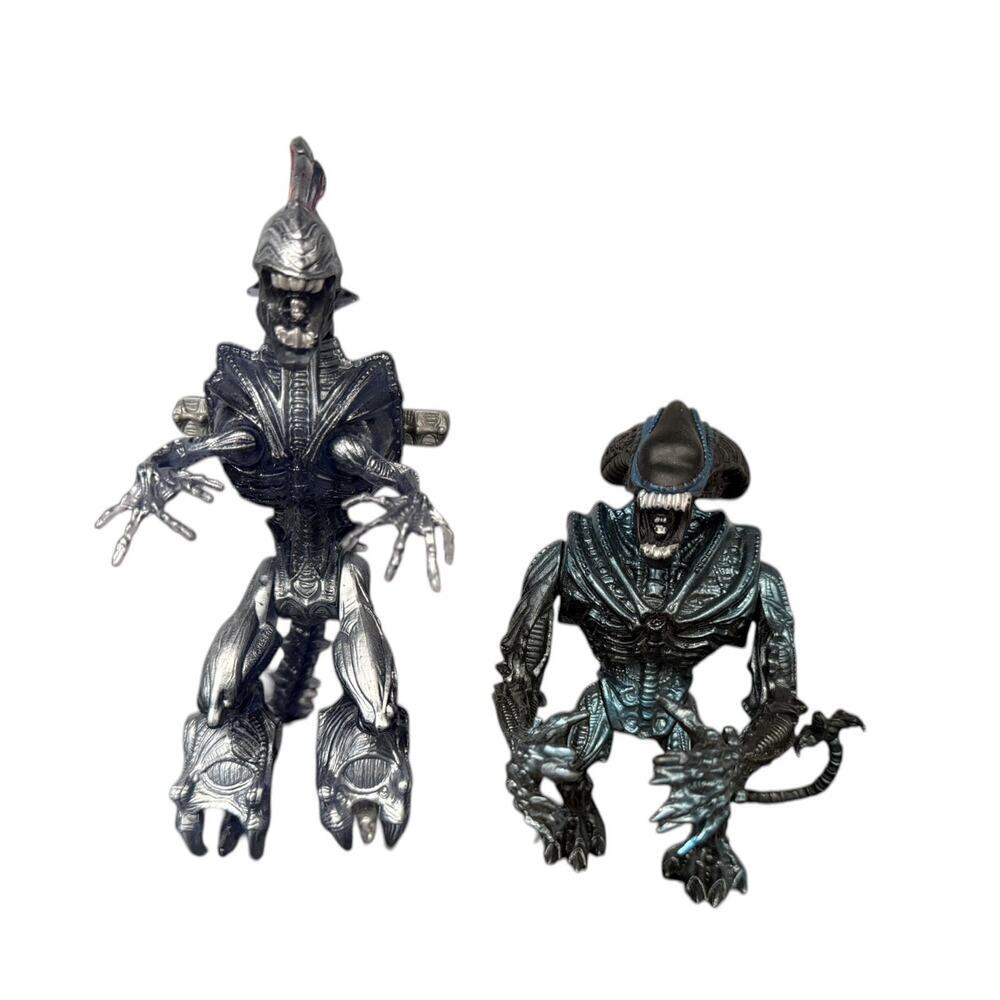 1992 Kenner Alive Aliens Action Figures: Queen & Gorilla Alien Vintage Toys